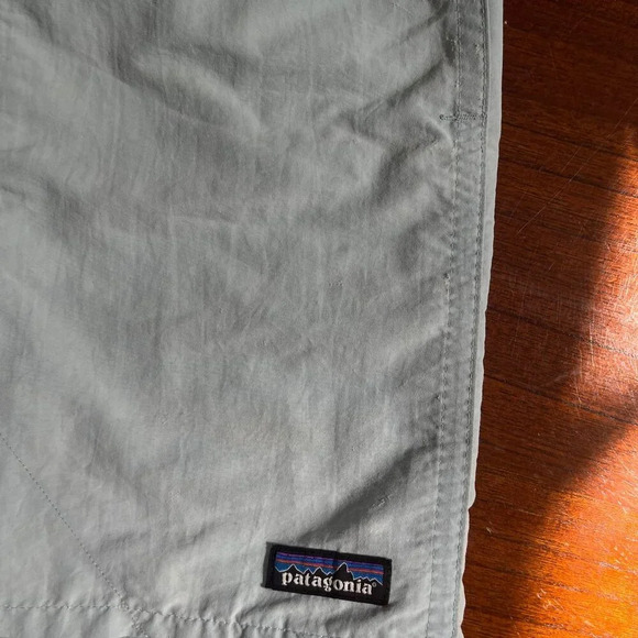 Patagonia Men's Short Size XXL Gray Baggies Gym Casual Outdoor Hiking - Picture 3 of 13